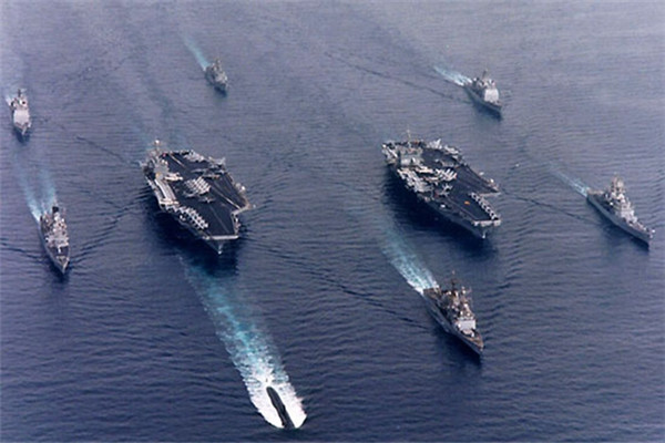 美海军实力衰退每年至少退役2艘主力战舰