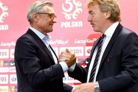 波兰主帅宣布辞职，因在世界杯中垫底出局